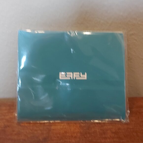 Effy Silver toned Necklace & Blue Faux Sapphire Round Pendant - Picture 2 of 4